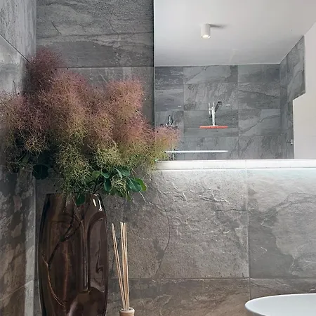 Moirai Apartman Gracisce