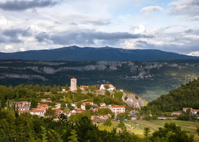 Moirai * Gračišče